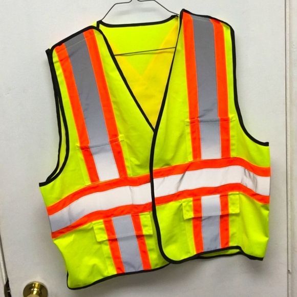 Reflective Construction Vest Mens size Large - Picture 2 of 5